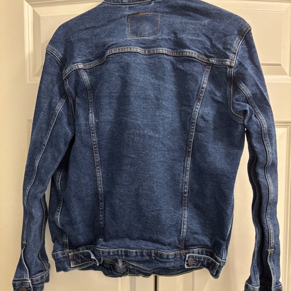 Levi’s Jean Jacket - Picture 3 of 3